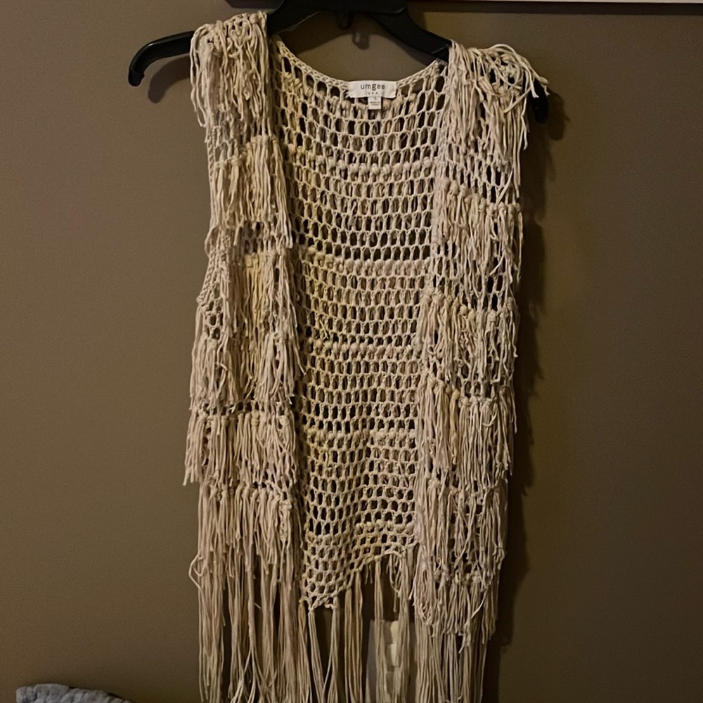 Knit vest